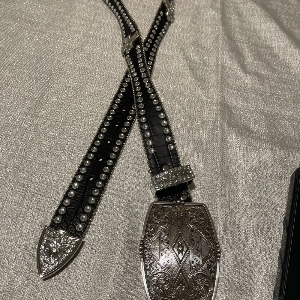 Blazin Roxx Black Leather Western Belt with Ornate Silver Buckle - Picture 8 of 11